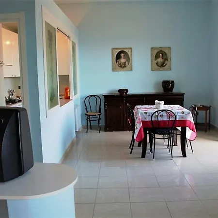 Holidaycasa Marcello - Panoramico E Centrale アパート *